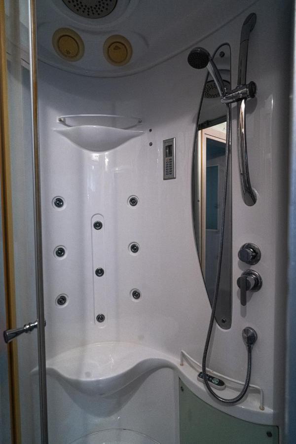 Gabbiano Blu Apartment Volos Luaran gambar